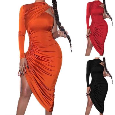 China 2022 New Style Breathable Hot Sale One-Shoulder Strappy Pleated Dress for sale