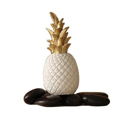 China Cute Christmas ornament S M L size traditional luxury family tabletop family desktop pineapple resin for decoration household for sale