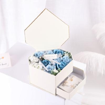 China Flower Most Popular Hot Selling Mothers Day Gifts Popular Mom Flower Boxes For Party Favors for sale