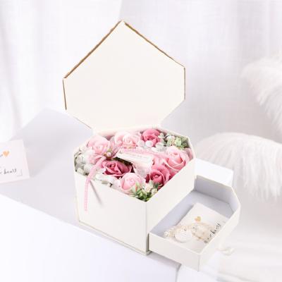 China Popular Heart-shaped Flower Drawer Rose Soap Flower Gift Box Valentine's Day To Send Girlfriend Birthday Gift Creative Gift Diamond Box for sale