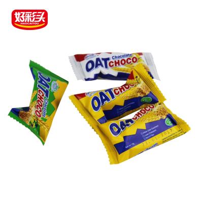 China Cheap Oatmeal Bar Form White Chocolate Candy Bar for sale