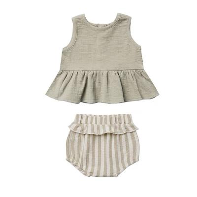 China Vintage Plain Cotton Color Baby Clothes Set/Simple Romper Suit/Hat For Infant Cool Baby Garment Outfits for sale