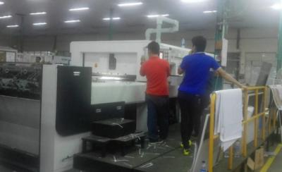 China Hamburger Box Automatic Paper Die Cutting Machine And Stripping Machine for sale