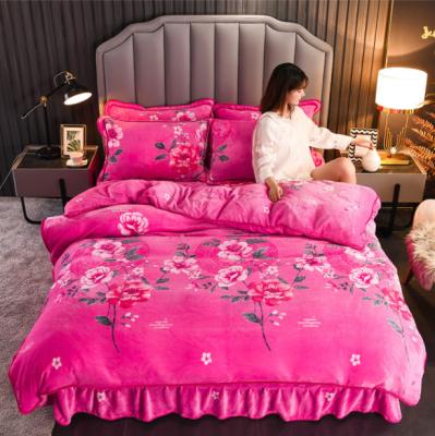 China Nondisposable Wholesale Home Bed Skirt Home All-Season Soft Hotel Bedding Set With Four Piece Skirt for sale