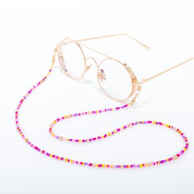 China 2021 ashion pearl sunglass chain chain fashionable pearl chain sunglass sunglasses glass for women jewelry for sale