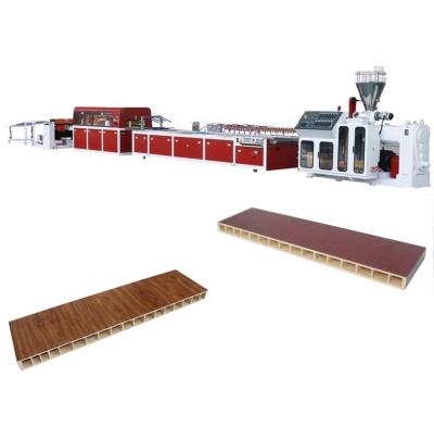 China Profiel WPC Hout PP/PE Composite Outdoor Floor Plank Extrusion Line 4200mm*1500mm*2100mm Te koop