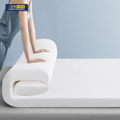 China 3 Inch Queen King Size Cooling Mattress Gel Memory Foam Bed High Density Cooling Mattress Topper for sale