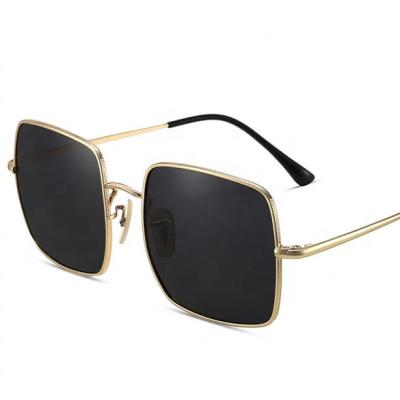 China Fashion sunglasses wholesale unisex square metal frame street fashion instant sunglasses for sale