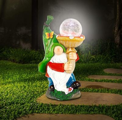 China Europe Solar Gnome Statue Outdoor Garden Decor for sale