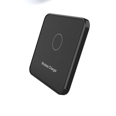 China Smart 10W Fast Wireless Charger Desktop Tablet Charging Portable Wireless Charger for Huawei with Charging Cable for sale