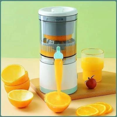 China Outdoor Fruit Orange Juicer Extractor Portable Electric Fresh Juice Citrus Juicer Machine for sale