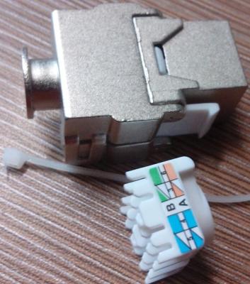 China Cat5e keystone jack shielded (Conector femea blindado CAT.5e) for sale