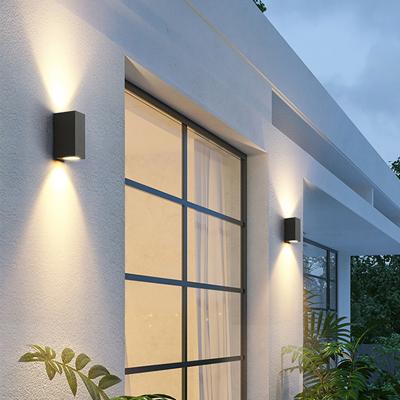 중국 Modern Outdoor Led Wall Light Square Wall Lamp IP65 Waterproof Aluminum Down Wall Light Garden Sconce 판매용