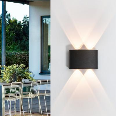 중국 Modern Led Wall Lamp Up and Down Aluminum Decorate Wall Sconce Outdoor Garden Led Wall Light 판매용