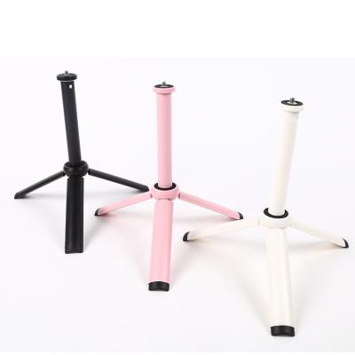 China Wholesale PORTABLE Telescopic Tripod Foldable Phone Tripod For Selfie Live Stream Fill Lightweight Mini Tripod for sale