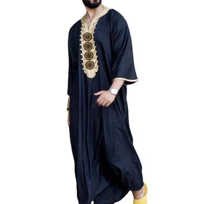 China New Fashion Polyester Arab Middle East Dubai Men Long Sleeve Long Shirt Solid Color Islamic Muslim Male Casual Maxi Dress for sale