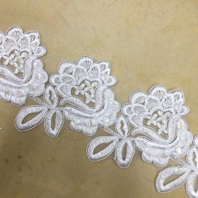 China Ivory Wedding Dress Lace Border with Cord/ Bridal veils Lace Edge with Bead for sale