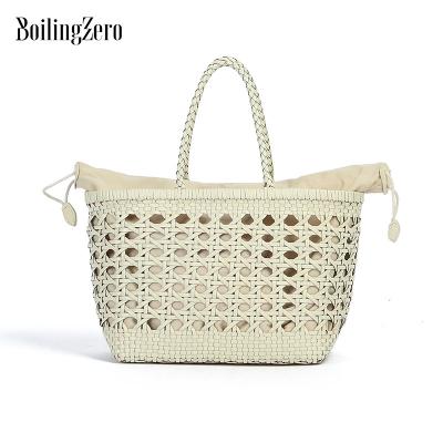 China Other New Fashion Handmade Woven Leather Braided Lady Bag Calf Hides Knitting Tote Bag New Fashion Bags for sale