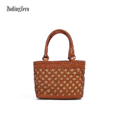 China Other Bonded Leather Handmade Woven Handbag Women Leather Lady Bags Fashion Vintage Crochet Bags for sale