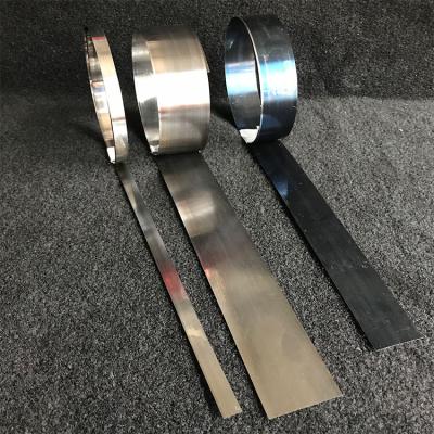 China Corrosion Resistance 30mm*100m*0.2mm Slat Scraper for sale