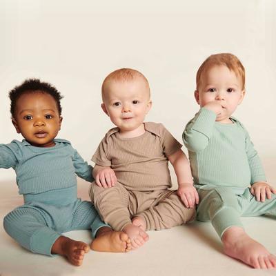 China New Gender Neutral Infant Breathble Comfortable High Quality 2pcs Long Sleeves Knit Organic Winter Baby Clothes Wholesale Empty for sale