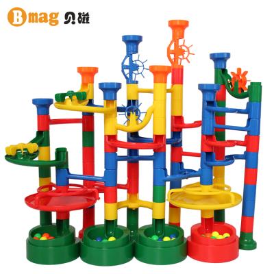 China 2021 Building Toy 62 PCS Building Blocks Race Maze Ball Marble Track for sale