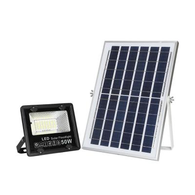 China Cheap aluminum ip65 outdoor waterproof garden ce rohs 30w 50w 100w 150w 200w 300w led solar floodlight price for sale