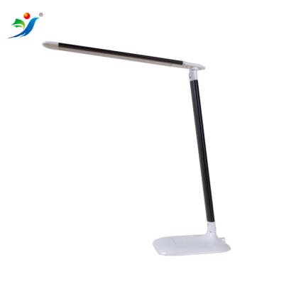 China 2019 Modern New Style Led Folding Desk Lamp Dimming Aluminous Alloy Desk Lamp for sale