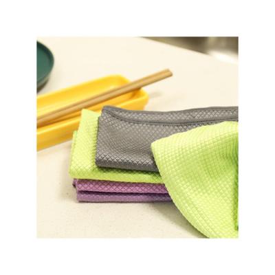 China Stocked Universal Super Absorbent Microfiber Towel Fish Scale Cloth For Cleaning Car Care And Kitchen Wiping Rags for sale