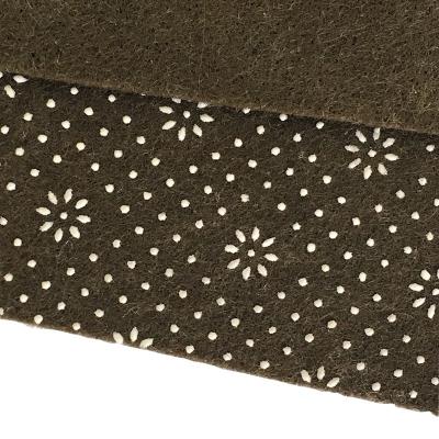 China Waterproof Manufacturer Competitive Price Nonwoven Dots Fabric Felt For Carpets Non-slip Mat Underlay for sale