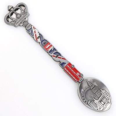 China Viable Personalized Design Logo Antique Silver Collectible London Keepsake Metal Souvenir Spoon for sale