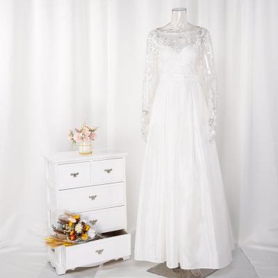 China Latest OEM Design Anti-Static Sleeve Ivory Pleated Lace Long And Plain Satin Wedding Dresses Dress for sale