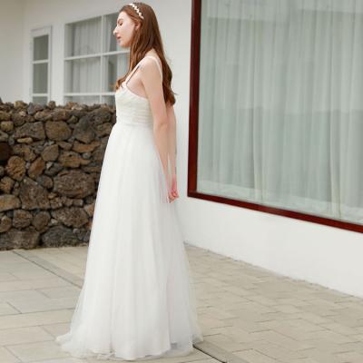 China Anti-Static Private Label Beach Pleated Elegant One-Line Mesh Off The Shoulder Strapless Tulle Wedding Dress Bridal Ladies Dress For Wedding for sale