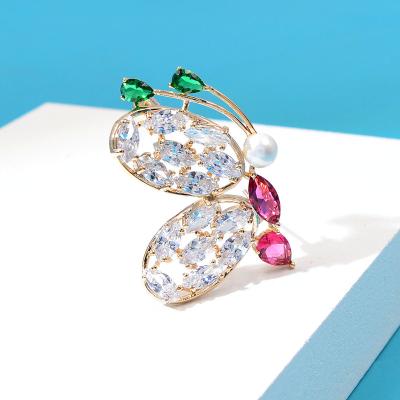 China Fabric Decoration Zircon Butterfly Brooch Pins Vintage Rhinestone Beads Insect 2 Colors Brooches For Women Bridal Jewelry for sale