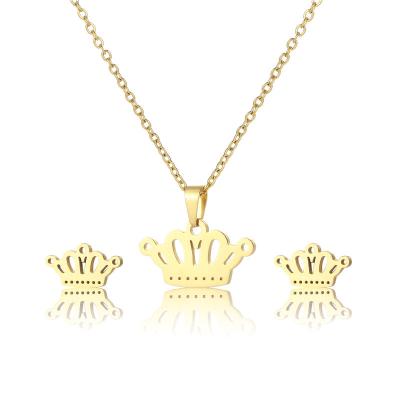 China TRENDY Jewelry Factory Custom Jewelry Set Crown Necklace Set High Quality Cheap Gold Plated Crown Jewelry Set Custom for sale