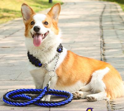 China Premium Quality Nylon Braided Pet Leash Eight-Strand Semi Stocked Controlled Leash For Large Dogs for sale