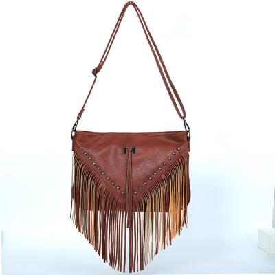 China Fashion Wholesale Faux Tassel Leather Envelope Bags Women Tramp Fringe Cross - Body Bag Ladies Shoulder Bag for sale