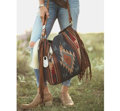 China Daily Used Wholesale Vintage Saddle Blanket Desert Sunrise Flannel Fringe Handbag Cross - Western Body Purse for sale