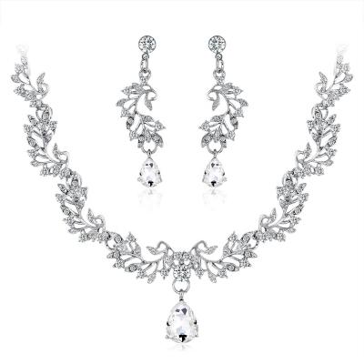 China New Design FASHIONABLE Rhinestone Luxury Necklace Set Wedding Sets Jewelry Gift for sale