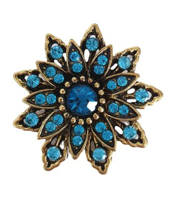 China Retro Rhinestone Crystal Brooch Accessories Wholesale of ALLOY Flower Metal Vintage Brooches for sale