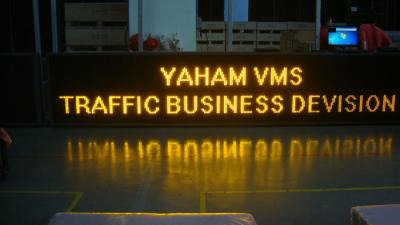 China Frame P25 Dynamic Message Signs , Full Color Electronic Traffic Signs Digital for sale