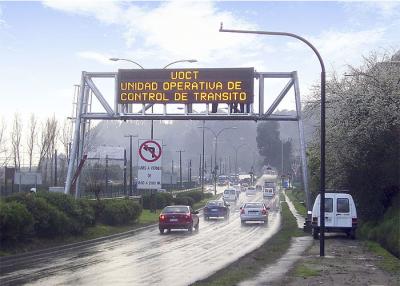 Cina L'autostrada elettronica all'aperto P10 firma, bordi del segno della strada principale di colore pieno in vendita