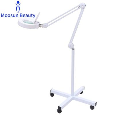 China Beauty Spas / Home Use Factory Wholesale Base Facial Skin Inspection Device Lamp Magnifier for sale