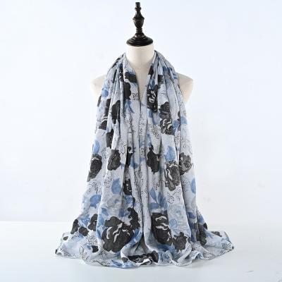 China Fashion Classic Scarves Digital Printing Big Scarf Muslim Hijab Female Head Scarf for sale