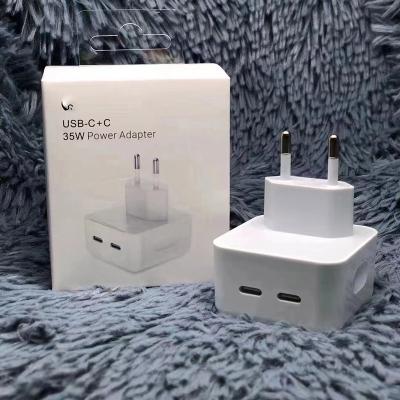 China Dual USB-C 35W Mobile Phone Port Power Adapter For iPhone 13 Pro 11 Fast Charger EU USA 12 Max Plug In Dual USB-C 40w Wall Charger for sale