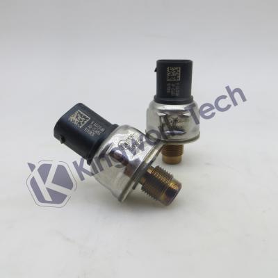 China Original Commmon Rail Pressure Sensor 55PP31-01 55PP3101 110R-000096 Universal for sale