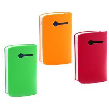 China Smartphones / Laptop 7800mAh Dual USB Power Bank 18650 Battery for sale