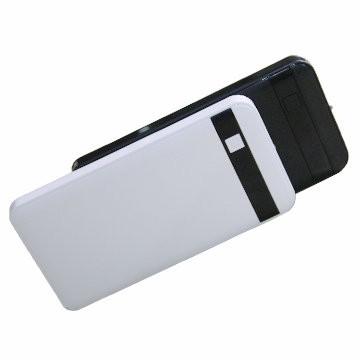 China LCD Slim LED Light Power Bank , 8000mAh External Power Bank for sale