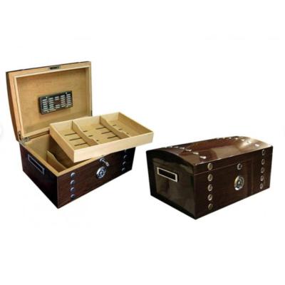 China American style new arrive wholesale cigar humidor with lock and key, big cigar box for husband plug 150 cigars for sale