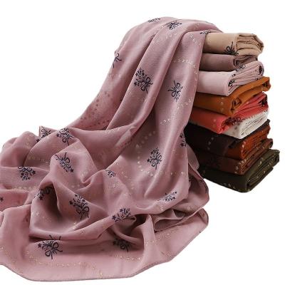 China New Muslim Adult Woman Hijab Pearl Chiffon Curved Copy Bronzing Scarf Ladies Wrap Headscarf for sale